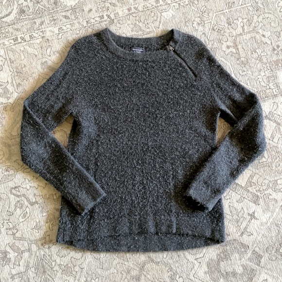 Abercrombie & Fitch Sweaters - A&F | Zipper-detail Sweater | S